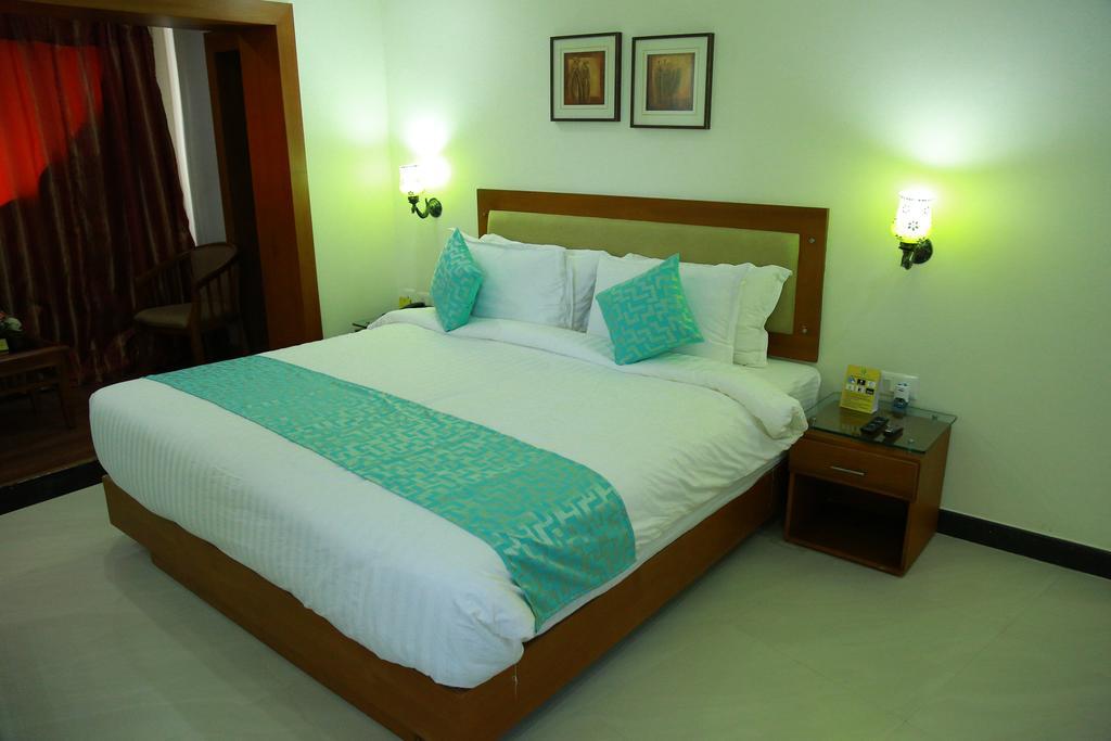 Hill Palace Hotel & Spa Kochi Εξωτερικό φωτογραφία