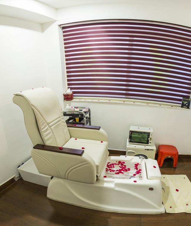 Hill Palace Hotel & Spa Kochi Εξωτερικό φωτογραφία