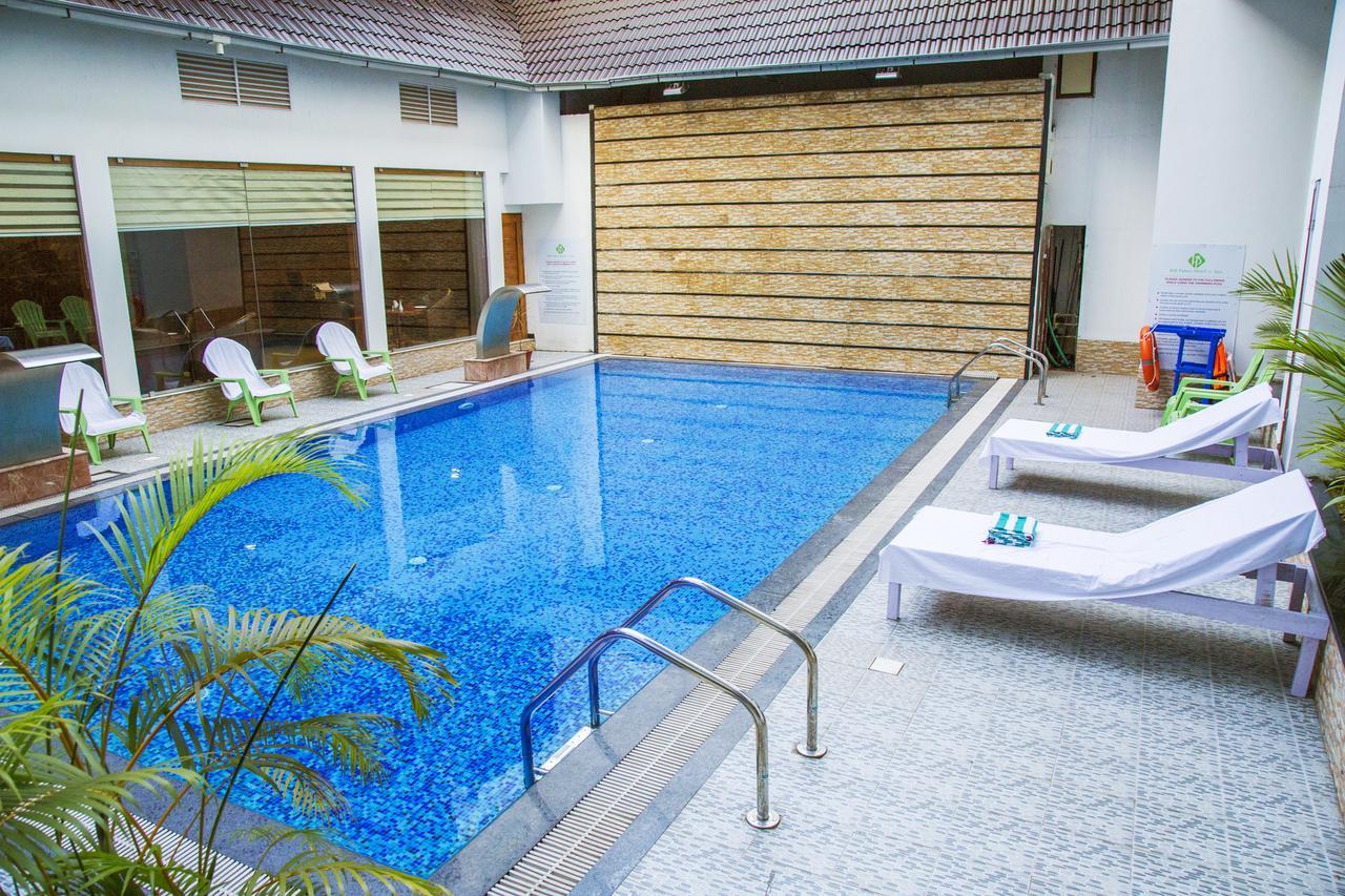 Hill Palace Hotel & Spa Kochi Εξωτερικό φωτογραφία