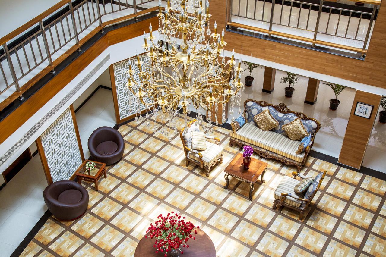 Hill Palace Hotel & Spa Kochi Εξωτερικό φωτογραφία